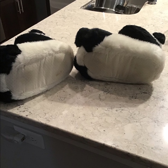 Slippers - Picture 3 of 3